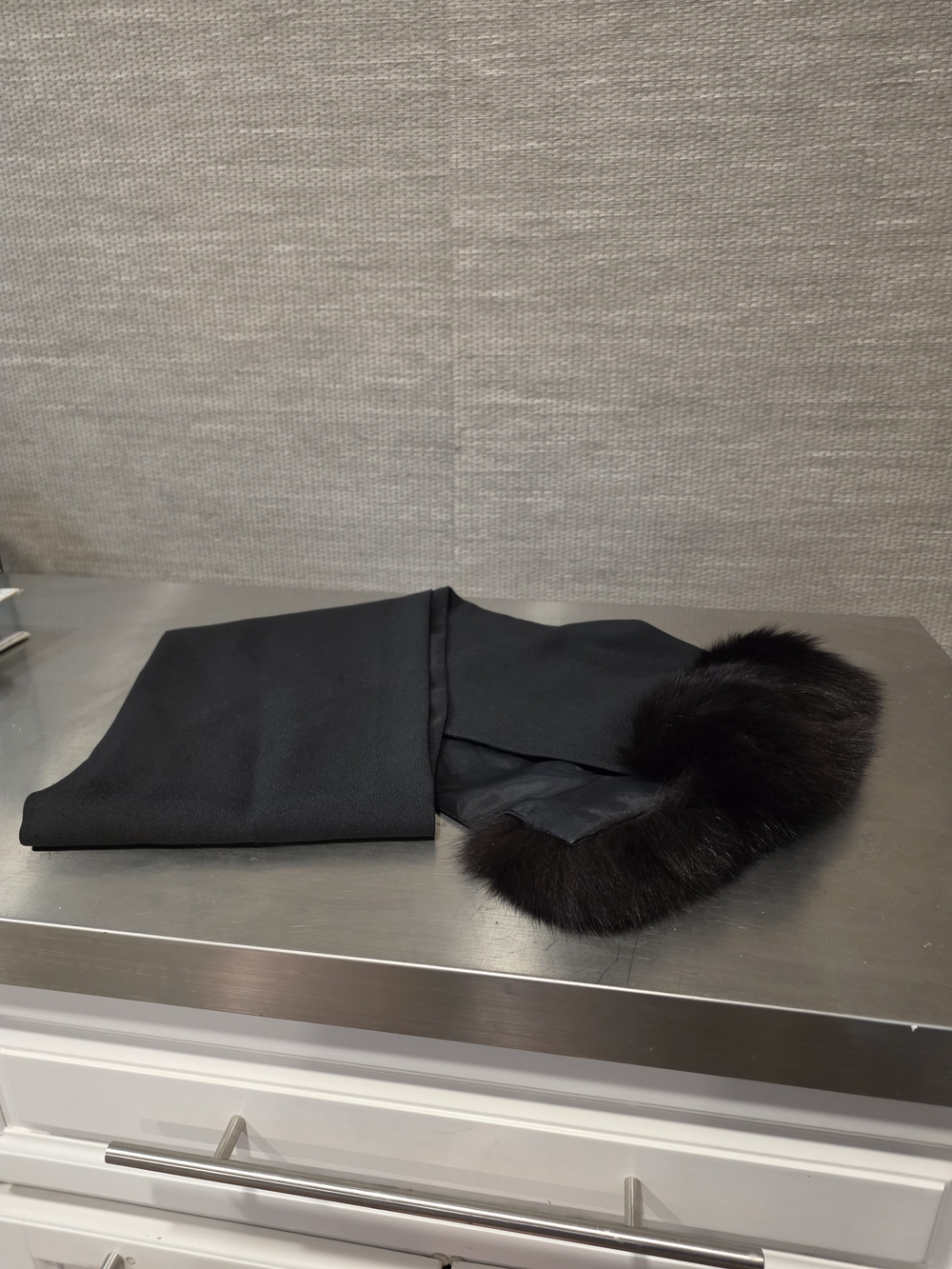 Vintage Black Scarf with Plush Fur Trim Elegant Winter Chic
